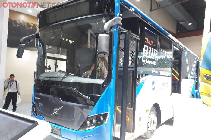 B11R untuk Transjakarta