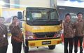 Begini Cara PT Krama Yudha Tiga Berlian Motors Peduli Sopir Truk