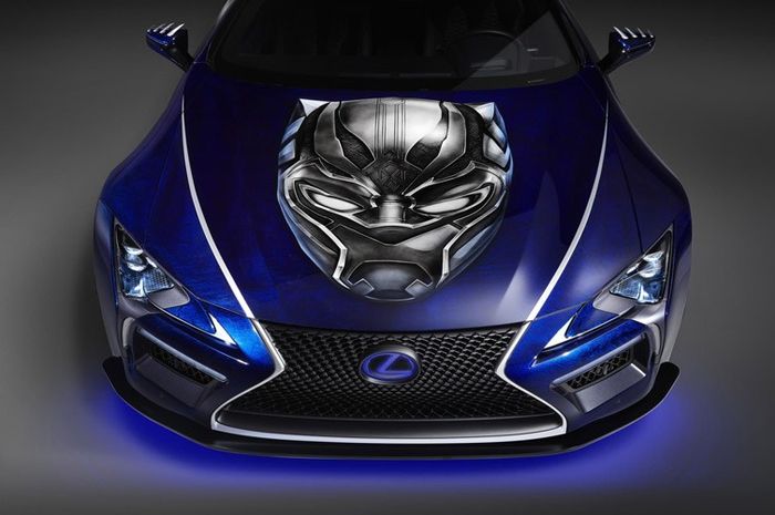 Lexus LC 500 Regalia Black Panther