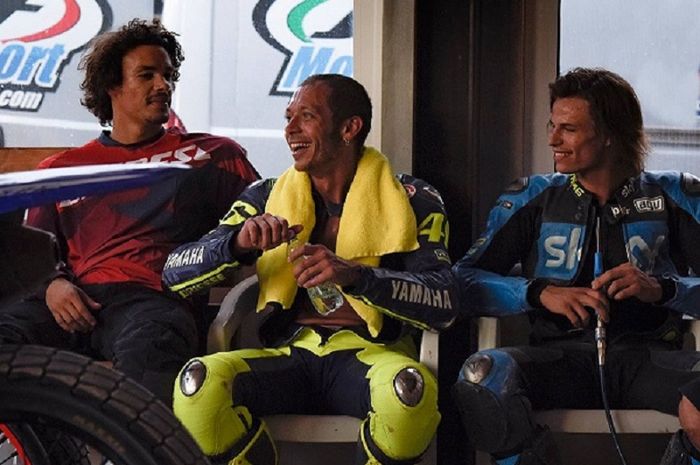 Valentino Rossi dan anak didiknya di VR46 Academy