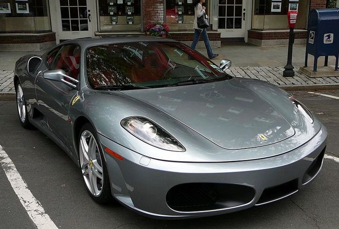 Ferrari F 430 Spider Lionel Messi