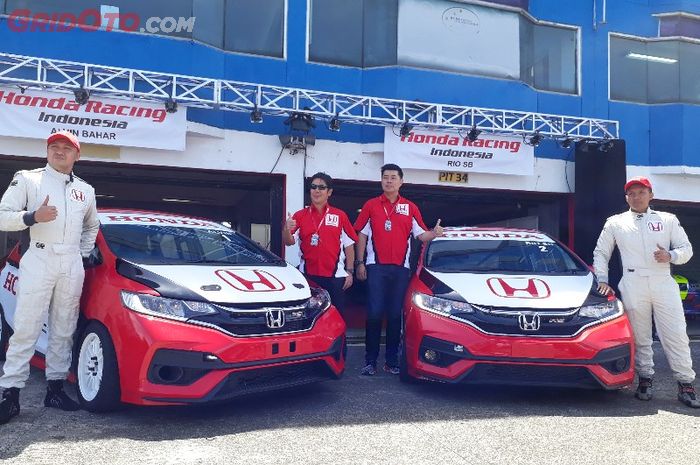 Tim Honda Racing Indonesia perkenalkan mobil balap baru untuk musim balap 2018