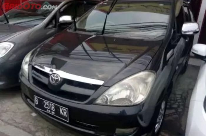 Kijang Innova generasi awal harganya mulai Rp 90 jutaan untuk varian bensin