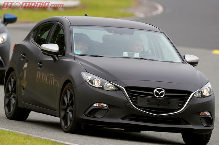 Mazda SKYACTIV-X di Proving Ground Mazda, Mine, Jepang