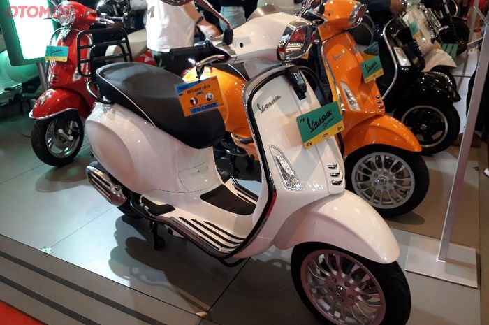 Vespa Sprint non ABS dapat diskon khusus selama pameran di Kemayoran