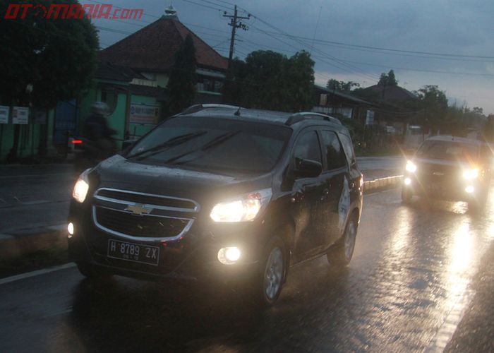 Jangan Salah Pencet Beda Lambang Panel Lampu Kabut Depan Dan Belakang Gridoto Com