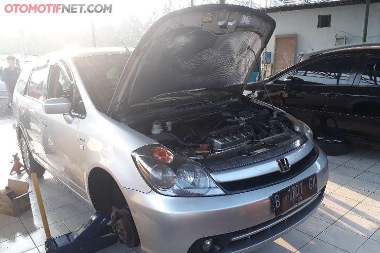 Waspada Ini Penyakit Yang Bikin Honda Stream Meriang Kata Ahlinya Gridoto Com