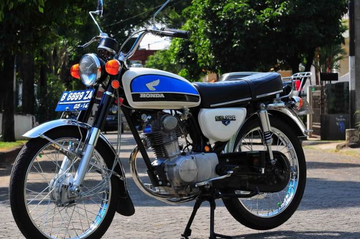 Motor Tua Wajib Uji Emisi