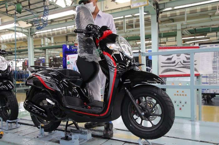 Honda Scoopy punya pilihan warna baru