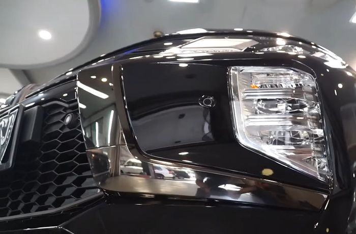 Modifikasi Mitsubishi Pajero Sport 2021 tampil garang dengan bodi serba hitam