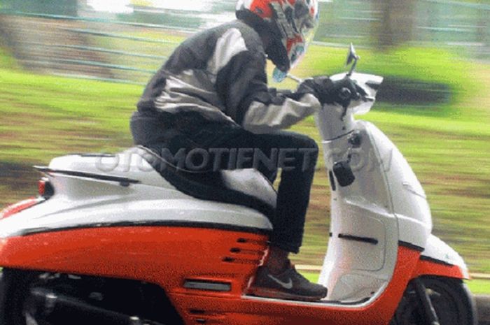 Peugeot Django 158 cc