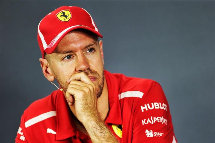 Sebastian Vettel bisa saja dilepas oleh tim Ferrari di tahun 2019