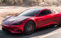 Tesla Roadster Akhirnya Mengaspal di Mars, Tapi Baru Lewat Renderan