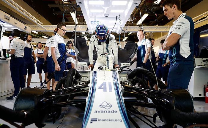Sergey Sirotkin juga diajak tim Williams tes mobil FW40 setelah akhir musim balap F1 2017 di Abu Dhabi