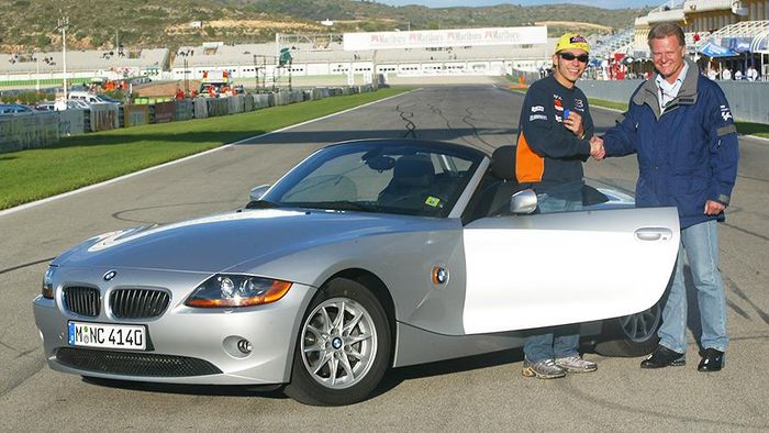 Valentino Rossi dapatkan BMW Z4 di 2003 silam