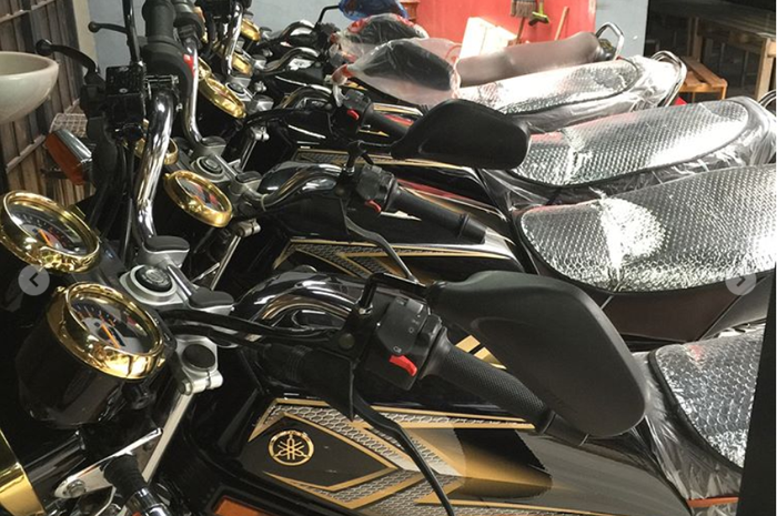 Berjejer Yamaha RX-King Gold Edition full original