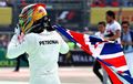 Tampil Sebagai Juara Dunia F1 2017, Lewis Hamilton Jadi Pembalap Inggris Tersukses