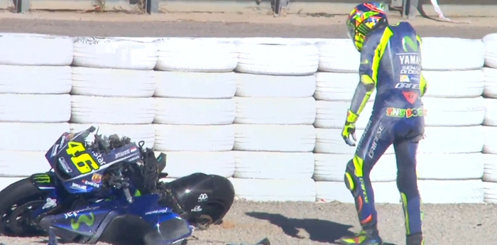 Valentino Rossi crash di ujicoba di Valencia