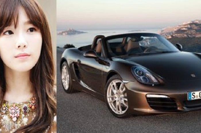 Taeyeon dan Porsche Boxster