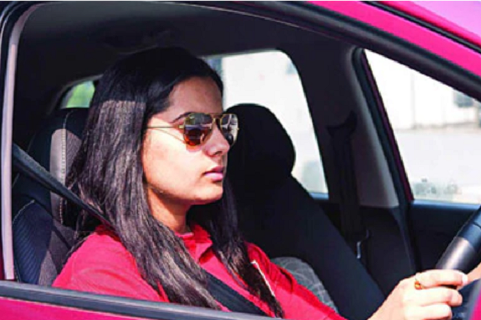 Penggunaan kacamata saat berkendara