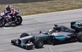 Mana yang Menang? Video Motor Sport Lawan Mobil F1 di Lintasan Sirkuit