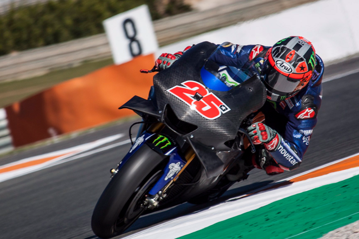 Maverick Vinales tes di Valencia (14-15 November 2017)