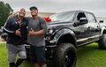 Dermawan Banget, Aktor Hollywood The Rock Ganjar Pemeran Penggantinya Mobil Double Cab Keren