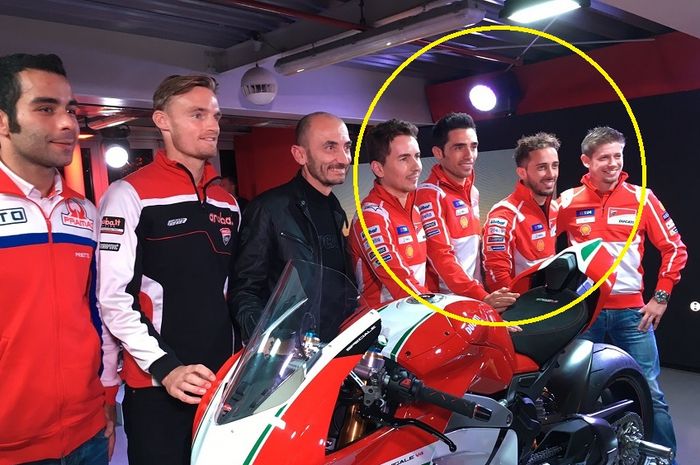 Michele Pirro dan para pembalap top MotoGP di Ducati World Premiere