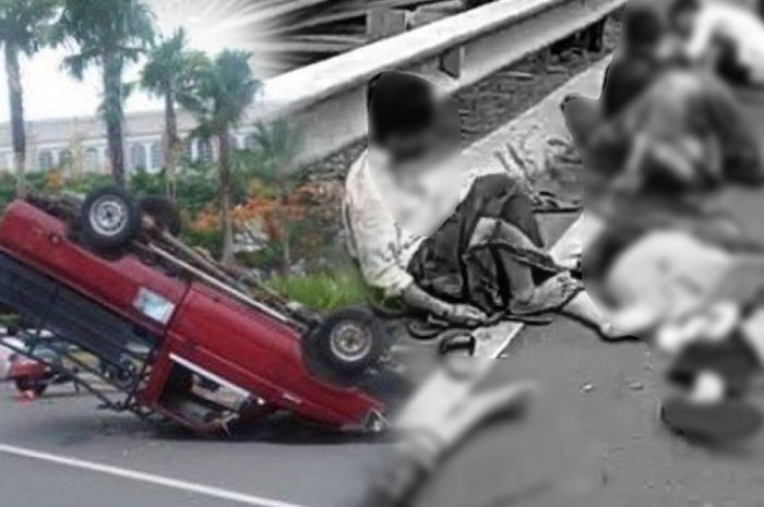 Kecelakaan pikap terguling di Cipondoh, Kota Tangerang, Minggu (25/11/2018)