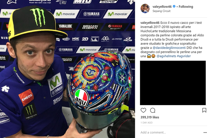 Valentino Rossi dan helm barunya