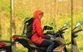 Lady Biker Berhijab Ceritakan Sensasi Kendarai Kawasaki Z250