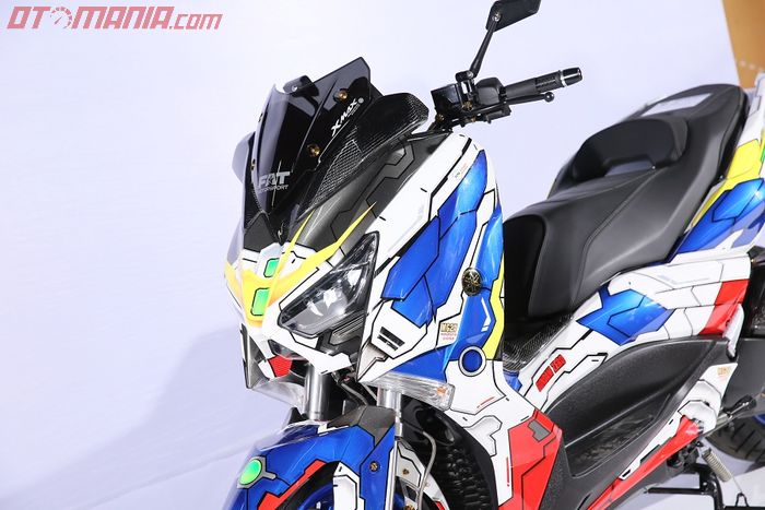 Master Yamaha Xmax di Customaxi Bandung 2019