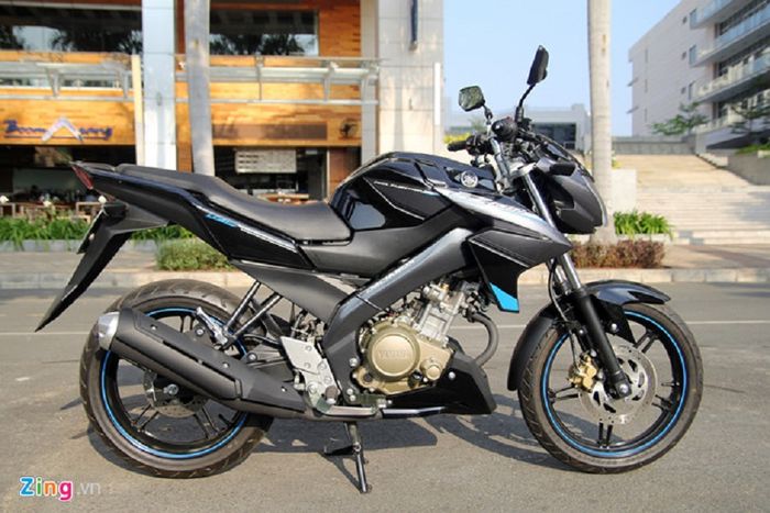 Penampakan Yamaha FZ150i alias V-ixion dari samping