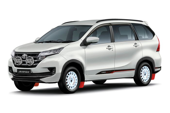 Modifikasi digital Toyota Avanza rally look ala GridOto.com