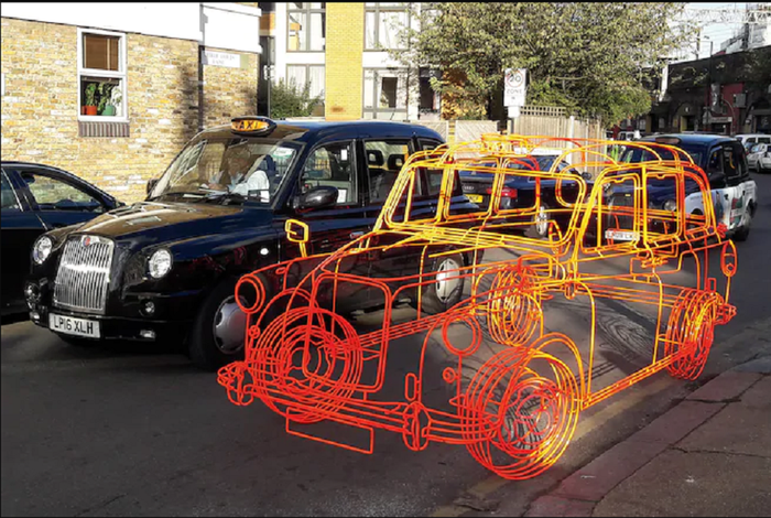 Taksi Inggris vs Taksi tiruan karya Benedict Radcliffe