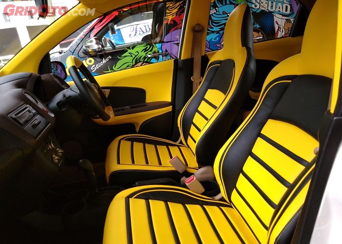 Enggak Hanya Kabin Berlapis Kuning Cerah Bodi Brio Ini Silau Banget Gridoto Com