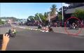 Ini Video Detik-detik Pembalap Road Race Tabrak Penonton, Ngeri Sob!