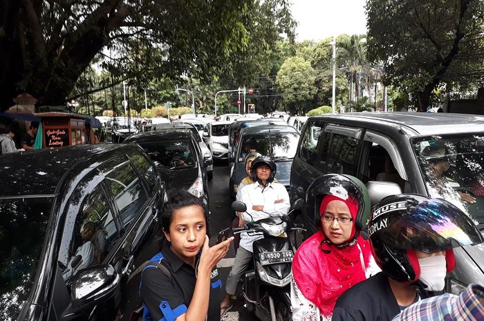 Konvoi Anies Baswedan Sempay Sebabkan Kemacetan Di Sunda Kelapa