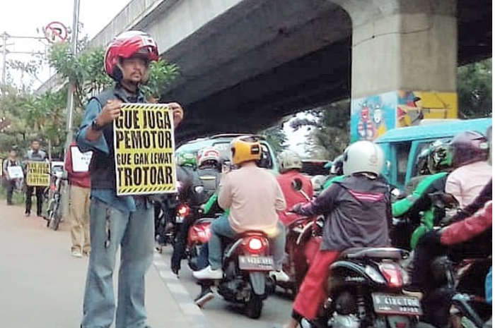 Aksi Bela Trotoar 238 di Kasablanka, Jakarta Selatan
