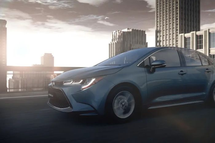 Toyota Corolla Sedan baru