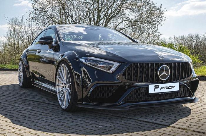 Modifikasi Mercedes-Benz CLS hasil garapan Prior Design