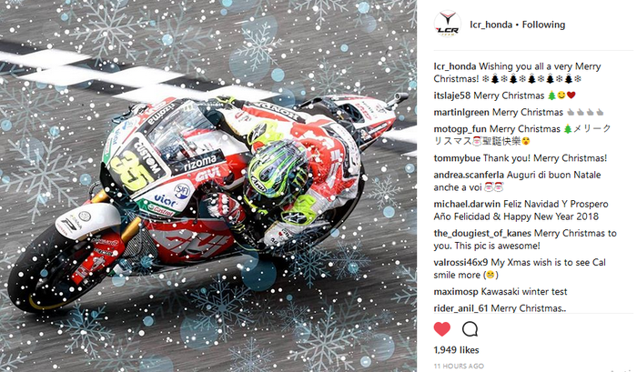 Tim LCR Honda menampilkan foto pembalapnya Cal Crutchlow dengan efek salju untuk menyampaikan selamat Hari Natal
