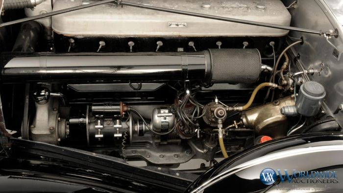 Bagian mesin mobil Hitler