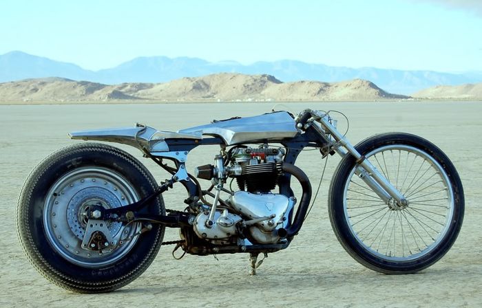 1957 Triumph buatan Sinya Kimura