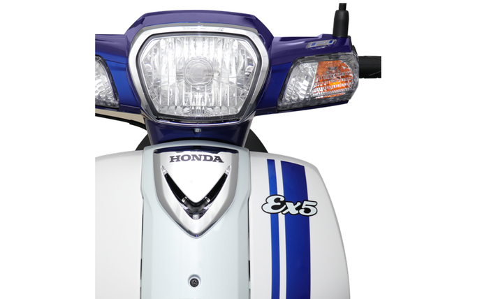 Bentuk lampu Honda EX5, sekilas mirip Astrea Grand