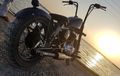 Ketika Builder Amatiran Jahili Royal Enfield Classic Jadi Bobber