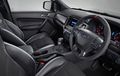 Terganggu dengan Bau Interior Mobil Baru? Ada Tips dari Ford Nih