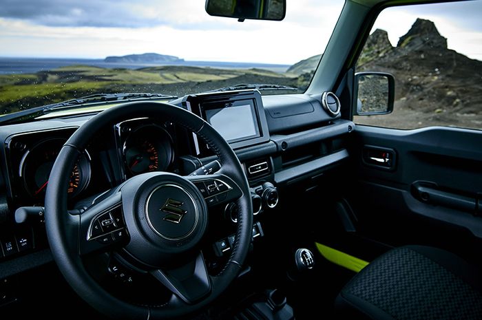 Interior Jimny baru