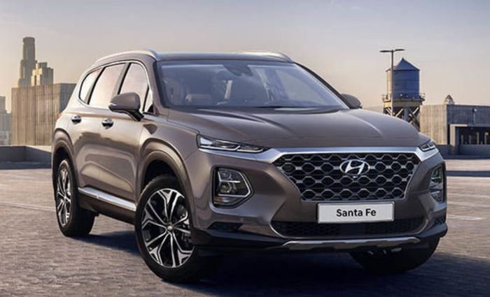 Hyundai Santa Fe model 2018