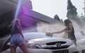 Cara Mencuci Kap Mesin Mobil Yang Benar, Bukan Asal Siram